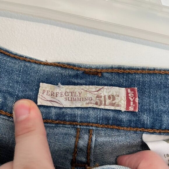 LEVI'S LEVIS Perfectly Slimming 512 Bootcut Jeans Medium Wash Boot Cut Jean 10 M - Picture 6 of 14